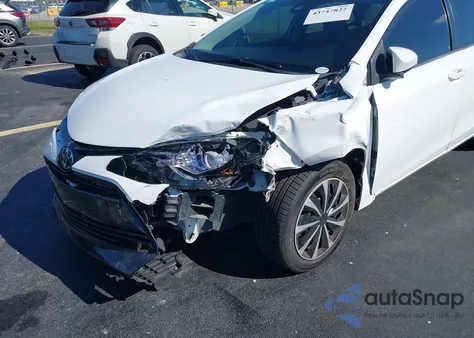 2017 Toyota Corolla Le z USA, uszkodzony, nr VIN 2T1BURHEXHC850012
